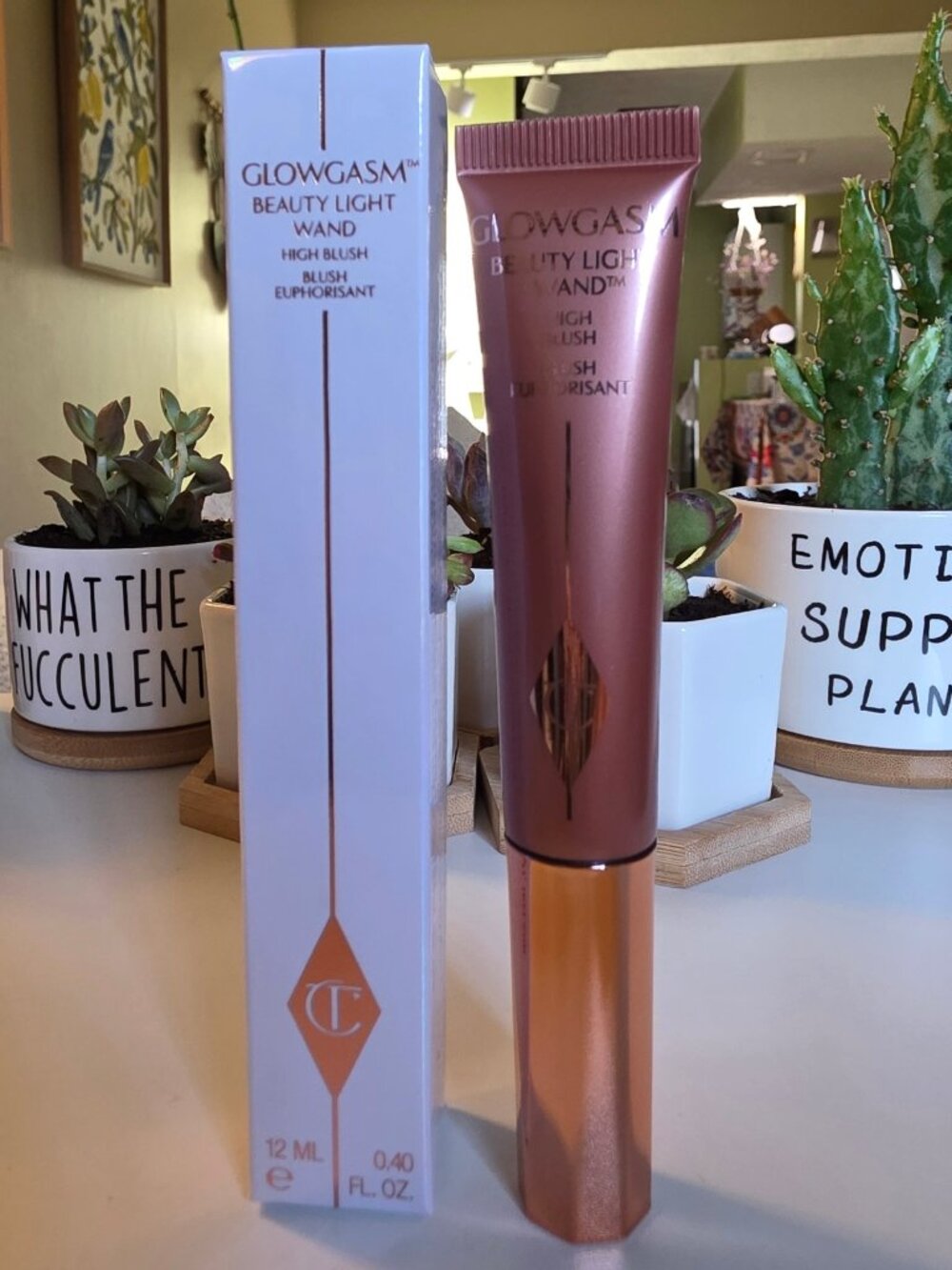 Charlotte Tilbury Beauty Light Wand in Pinkgasm